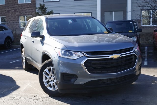 2021 Chevrolet Traverse LS 2