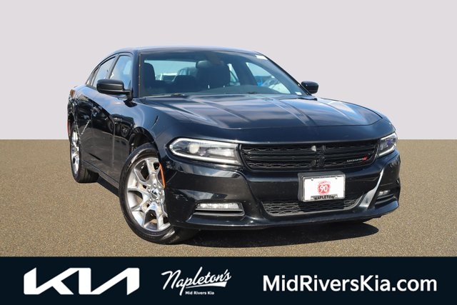 2016 Dodge Charger SXT 1