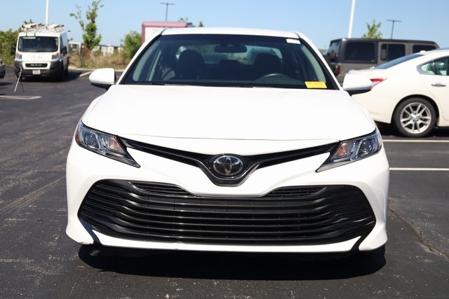 2018 Toyota Camry LE 3