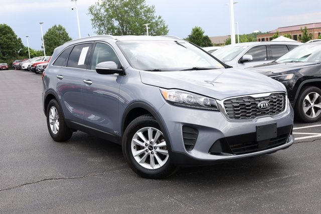 2020 Kia Sorento LX 2