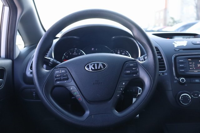 2018 Kia Forte LX 12