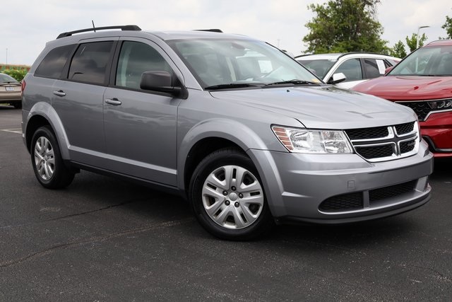 2020 Dodge Journey SE 2