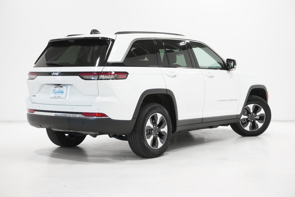 2022 Jeep Grand Cherokee Base 4xe 8