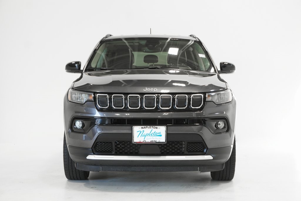 2022 Jeep Compass Limited 3