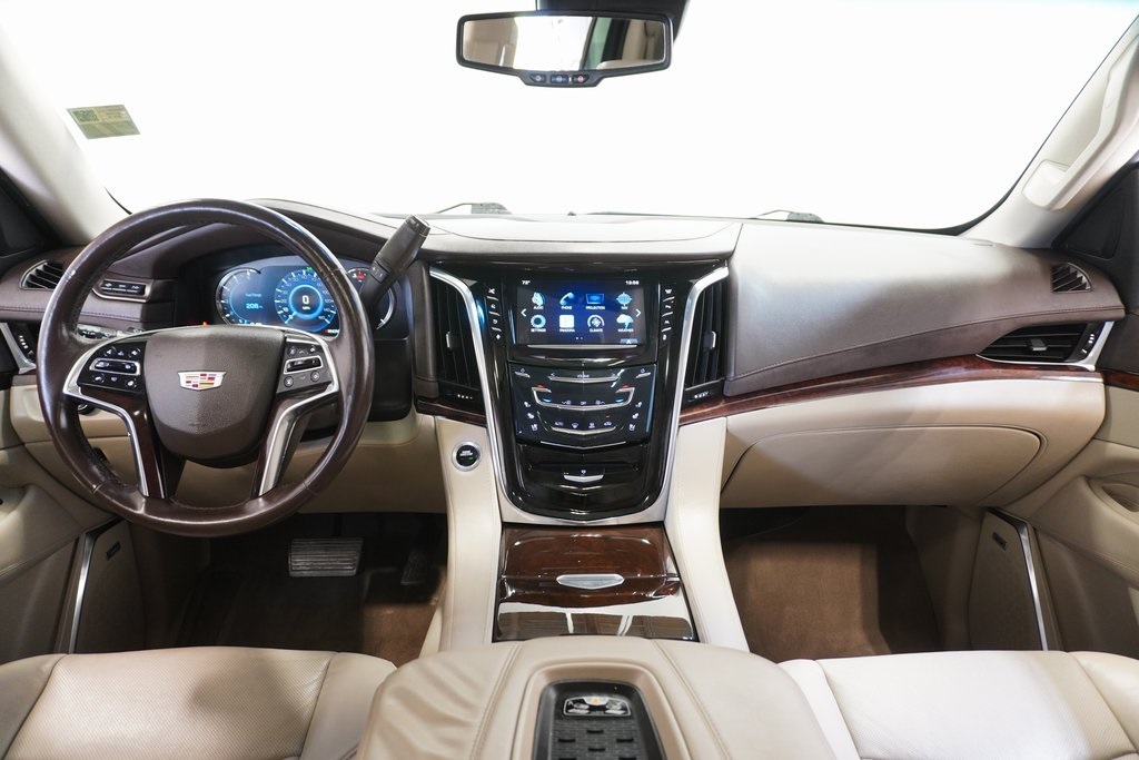 2016 Cadillac Escalade ESV Premium 16