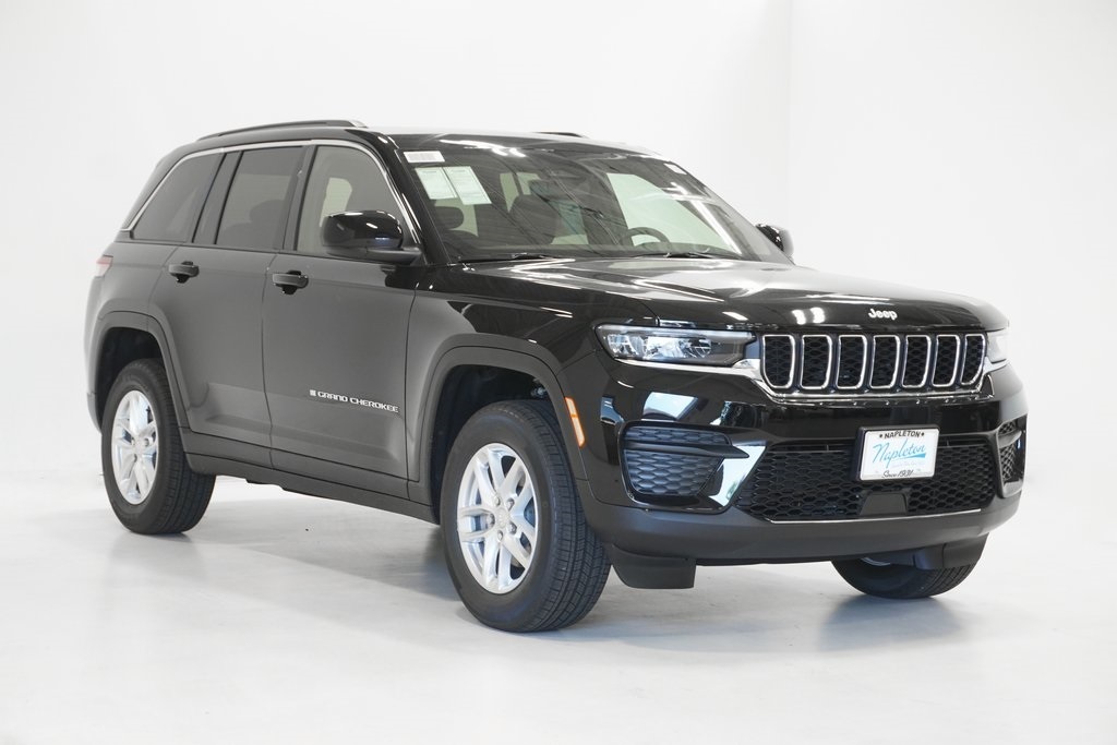 2024 Jeep Grand Cherokee Laredo 4