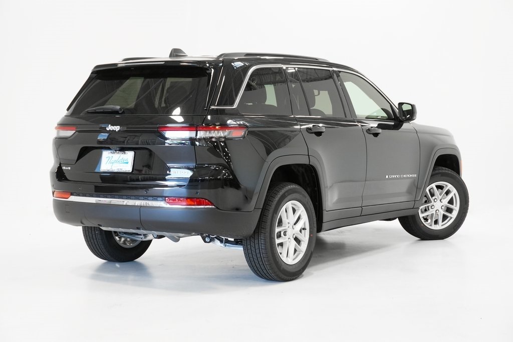 2024 Jeep Grand Cherokee Laredo 7