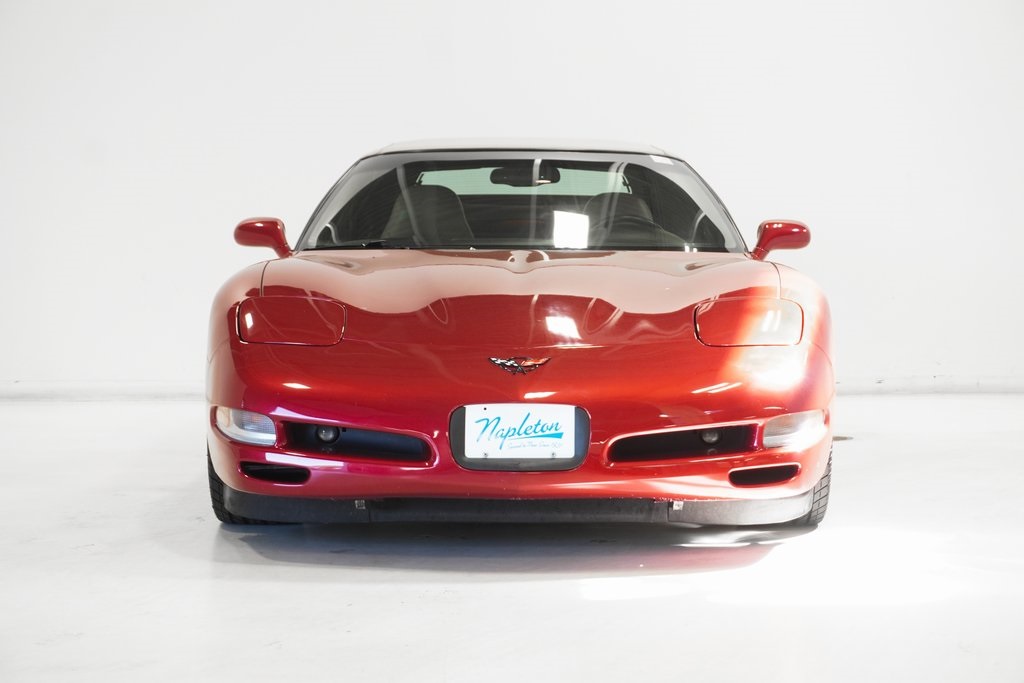 2000 Chevrolet Corvette Base 3