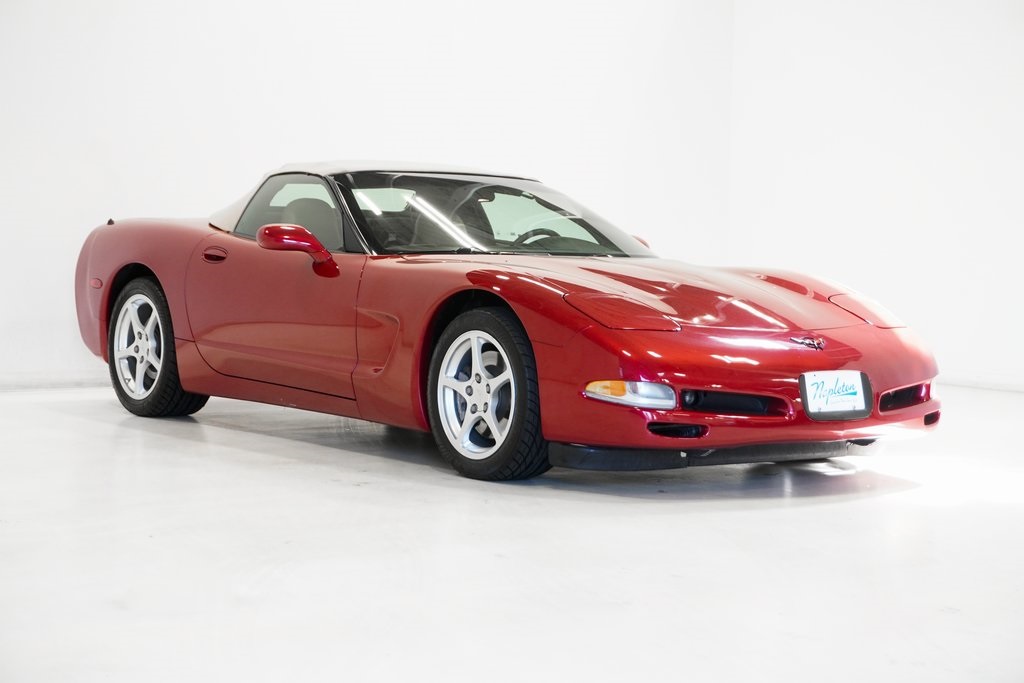 2000 Chevrolet Corvette Base 4