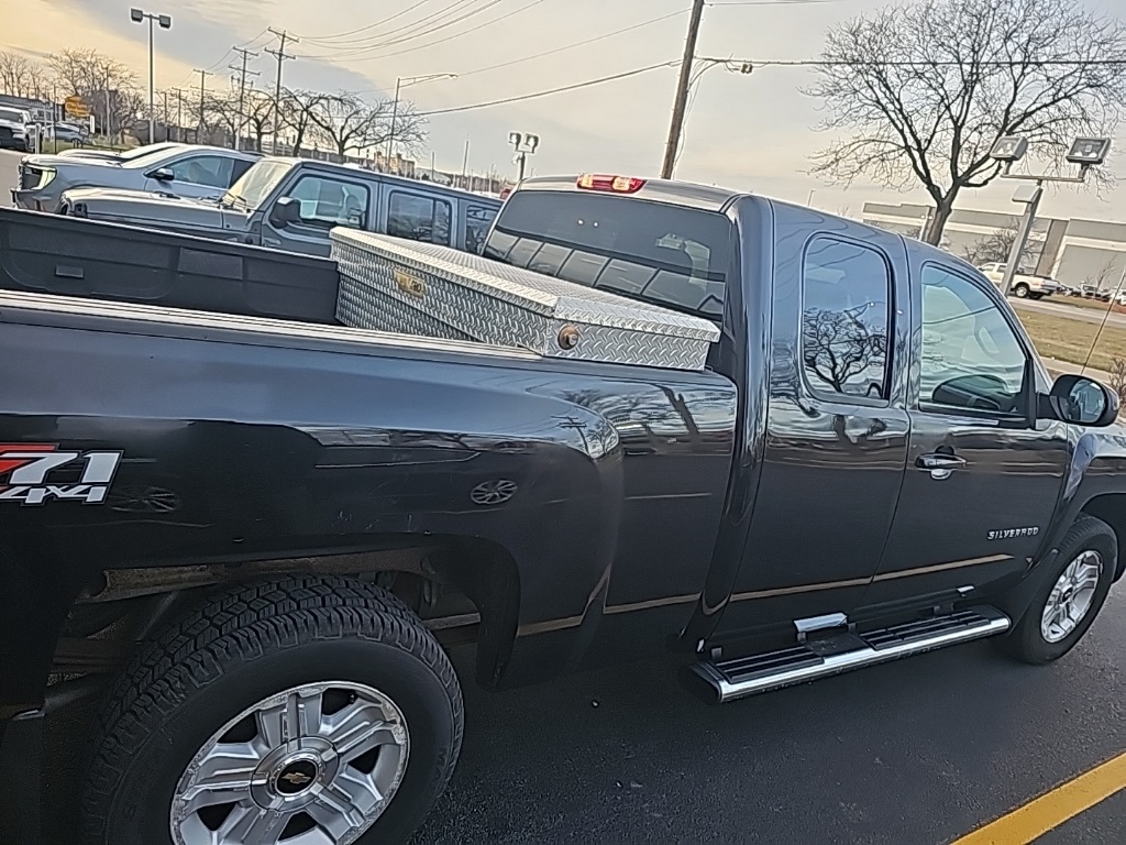 2011 Chevrolet Silverado 1500 LTZ 3