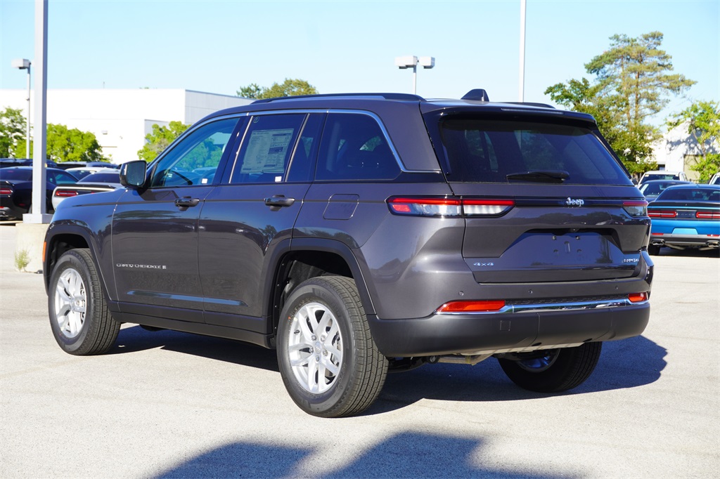 2024 Jeep Grand Cherokee Laredo 7