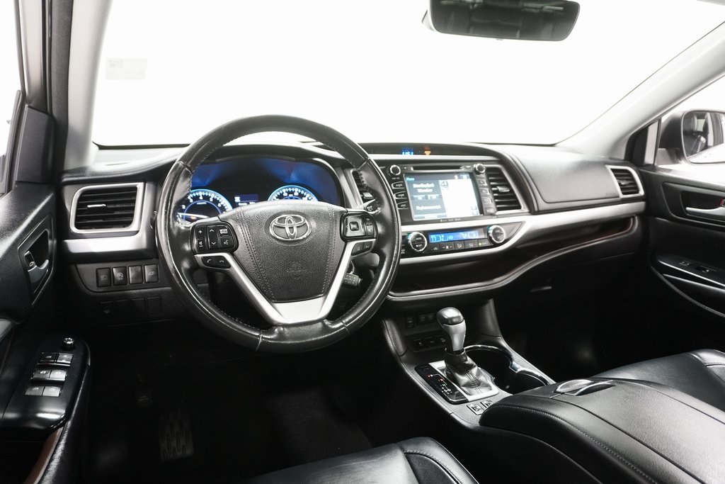 2017 Toyota Highlander XLE 20