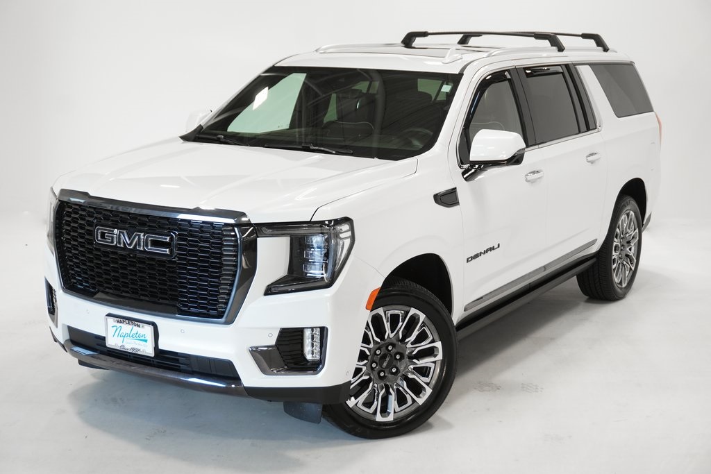 2023 GMC Yukon XL Denali Ultimate 2