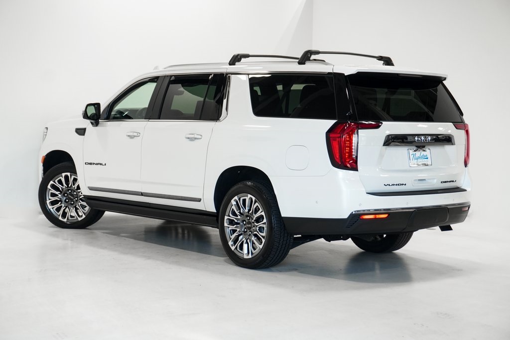 2023 GMC Yukon XL Denali Ultimate 5