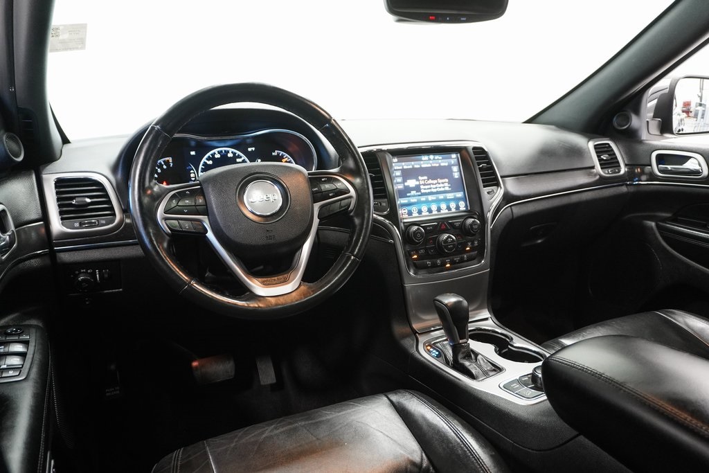 2018 Jeep Grand Cherokee Limited 18