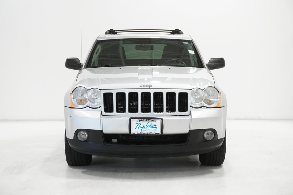 2010 Jeep Grand Cherokee Laredo 3