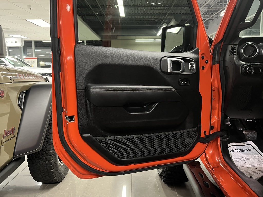 2023 Jeep Wrangler Rubicon 392 13