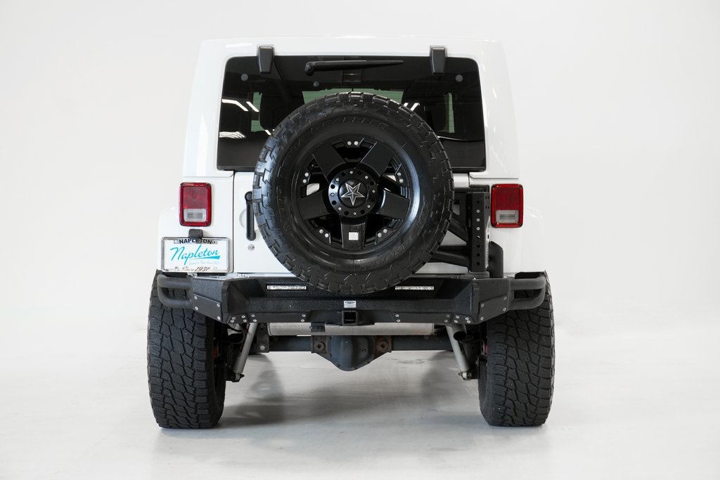 2017 Jeep Wrangler Unlimited Sahara 8