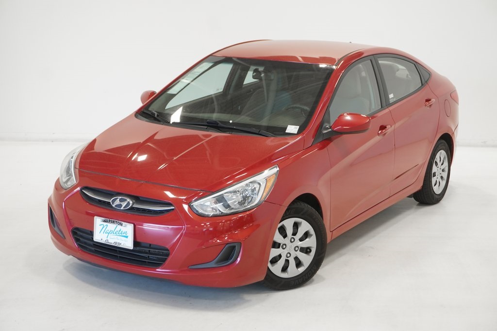 2015 Hyundai Accent GLS 2