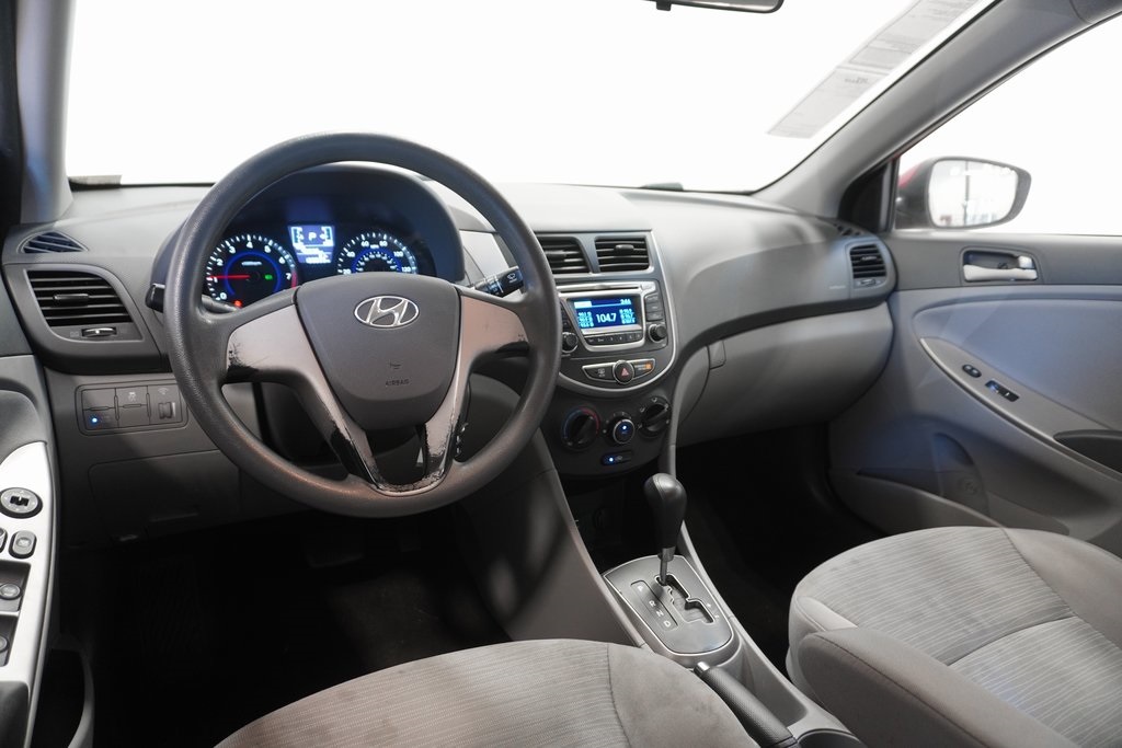 2015 Hyundai Accent GLS 15