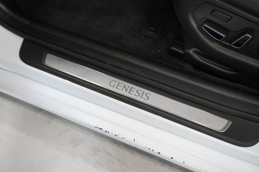 2015 Hyundai Genesis 3.8 14