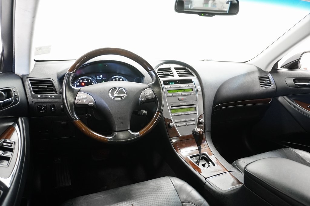 2011 Lexus ES 350 18