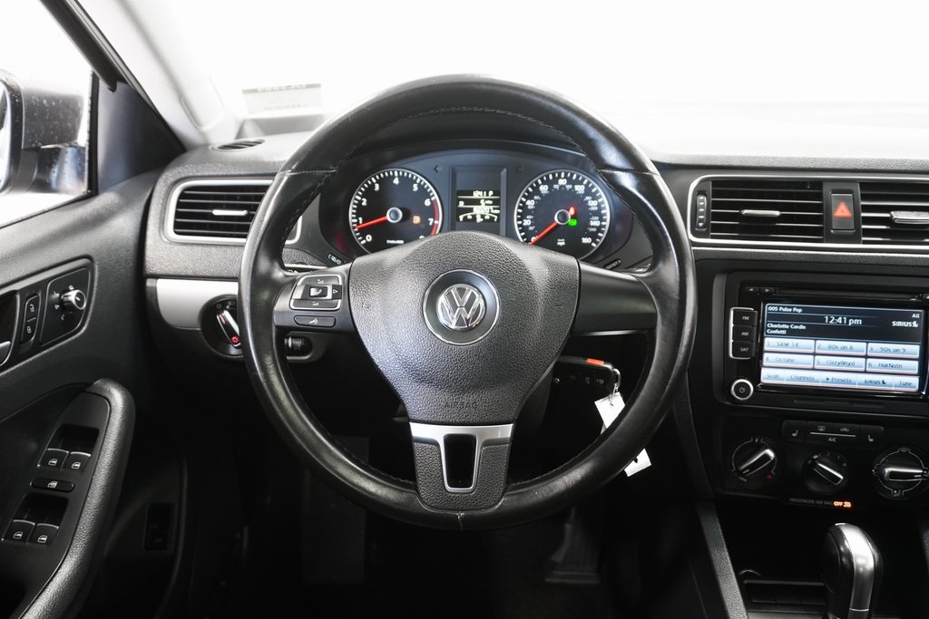 2013 Volkswagen Jetta 2.5L SE 18