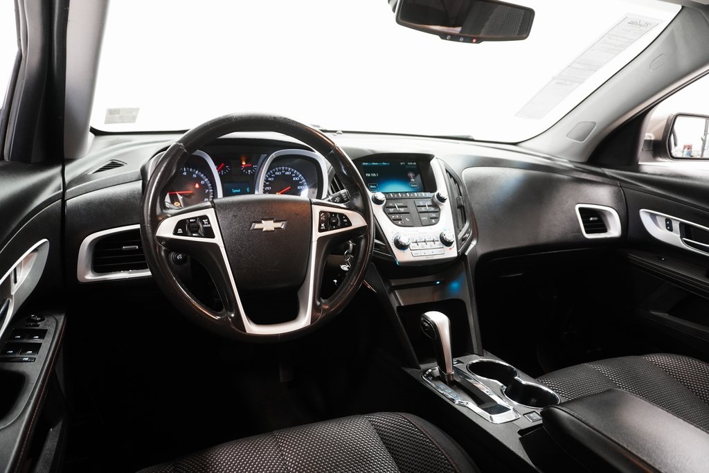 2012 Chevrolet Equinox LT 19