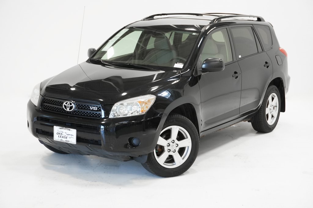 2006 Toyota RAV4 Base 2