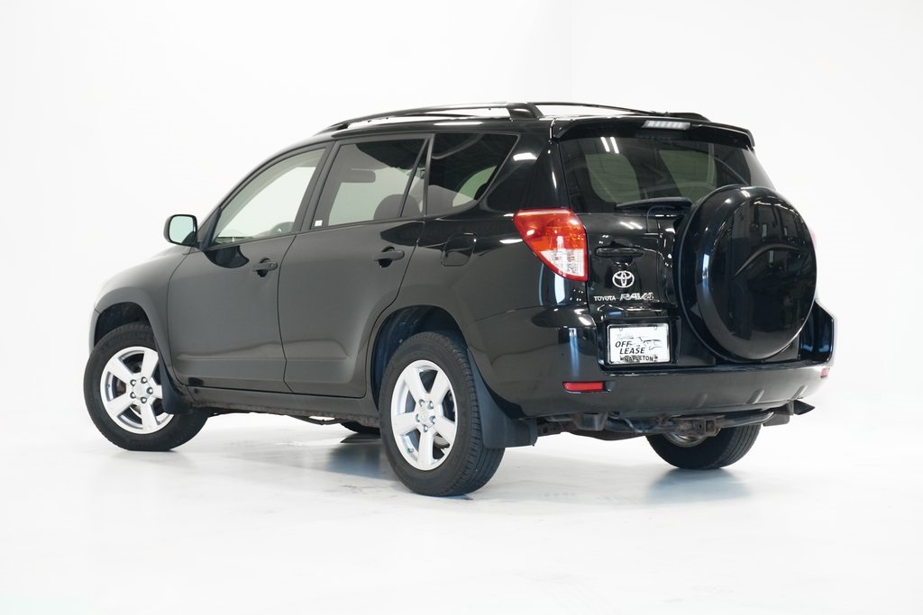 2006 Toyota RAV4 Base 5