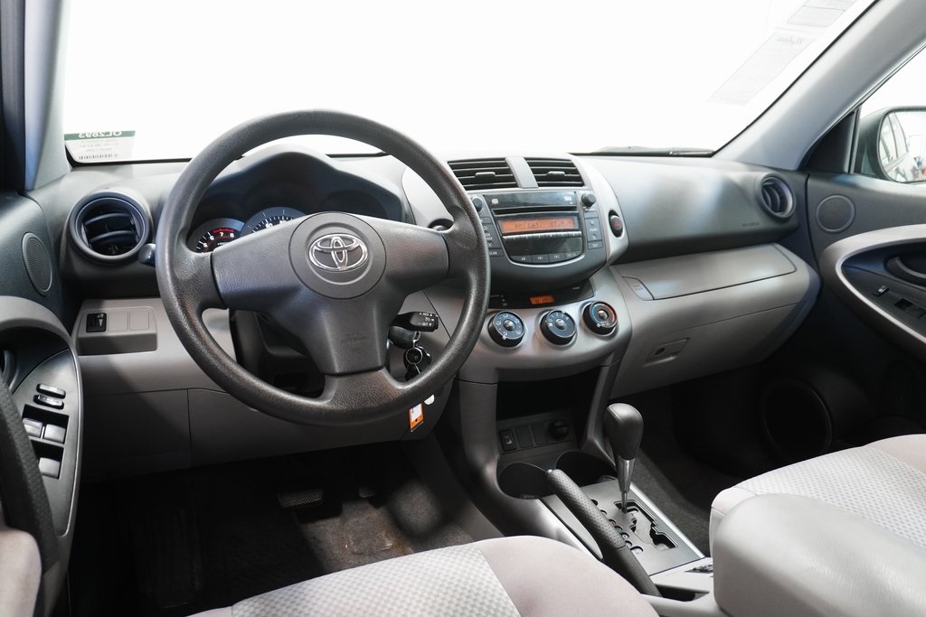 2006 Toyota RAV4 Base 15