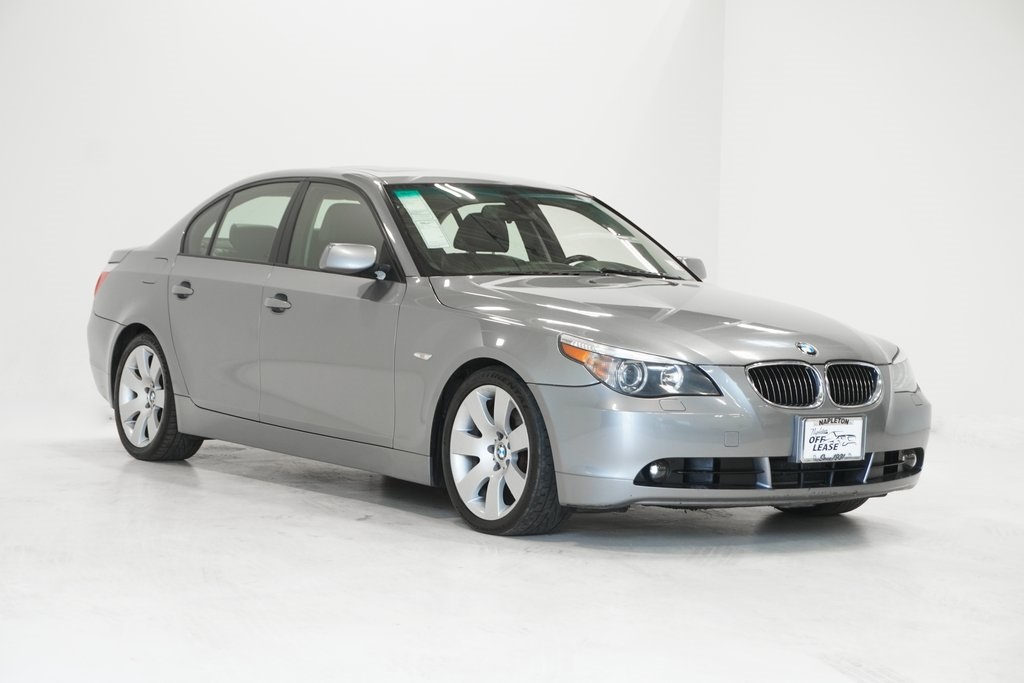 2006 BMW 5 Series 530i 4