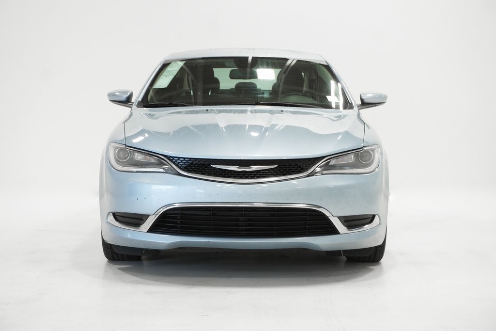 2015 Chrysler 200 Limited 3