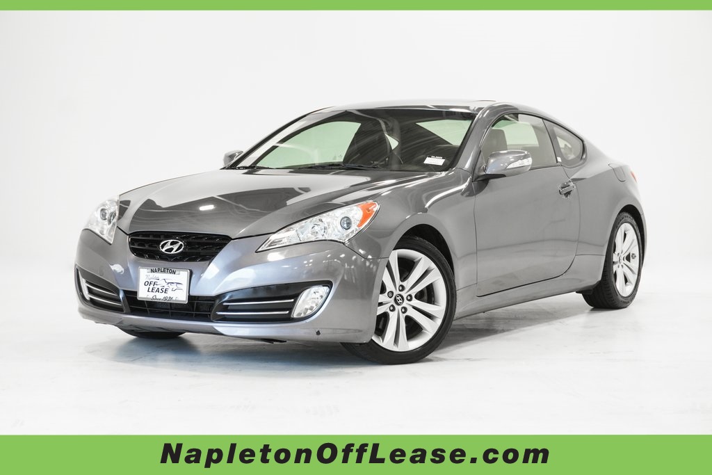 2012 Hyundai Genesis Coupe 3.8 Grand Touring 1