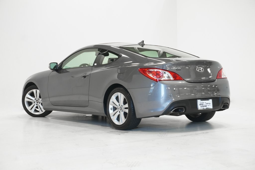 2012 Hyundai Genesis Coupe 3.8 Grand Touring 5