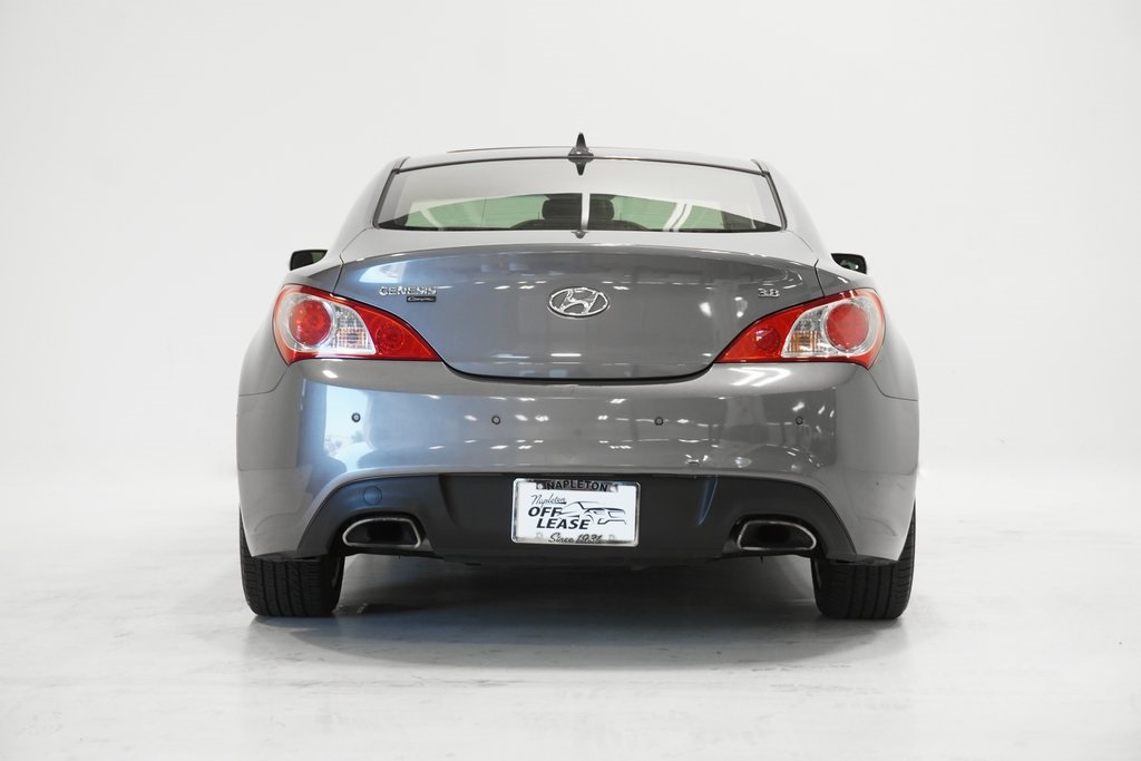 2012 Hyundai Genesis Coupe 3.8 Grand Touring 6