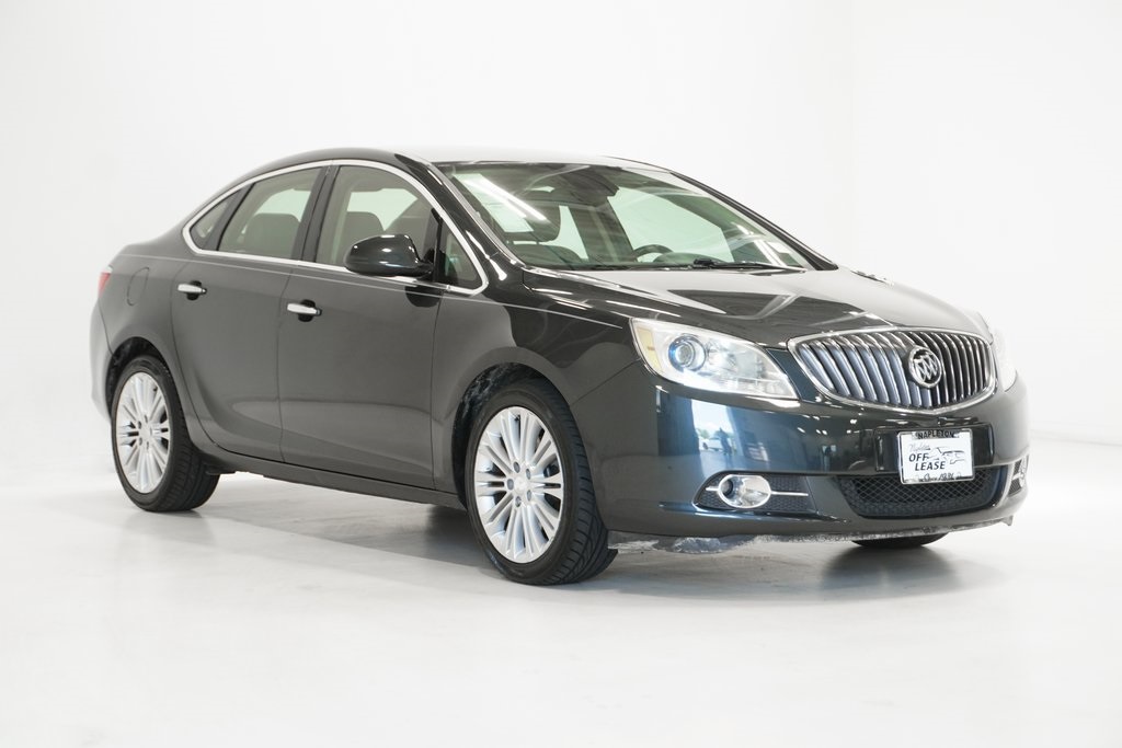 2014 Buick Verano Base 4