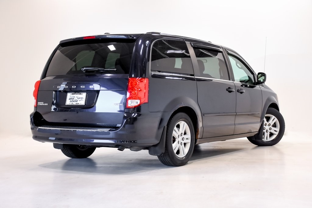 2011 Dodge Grand Caravan Crew 26