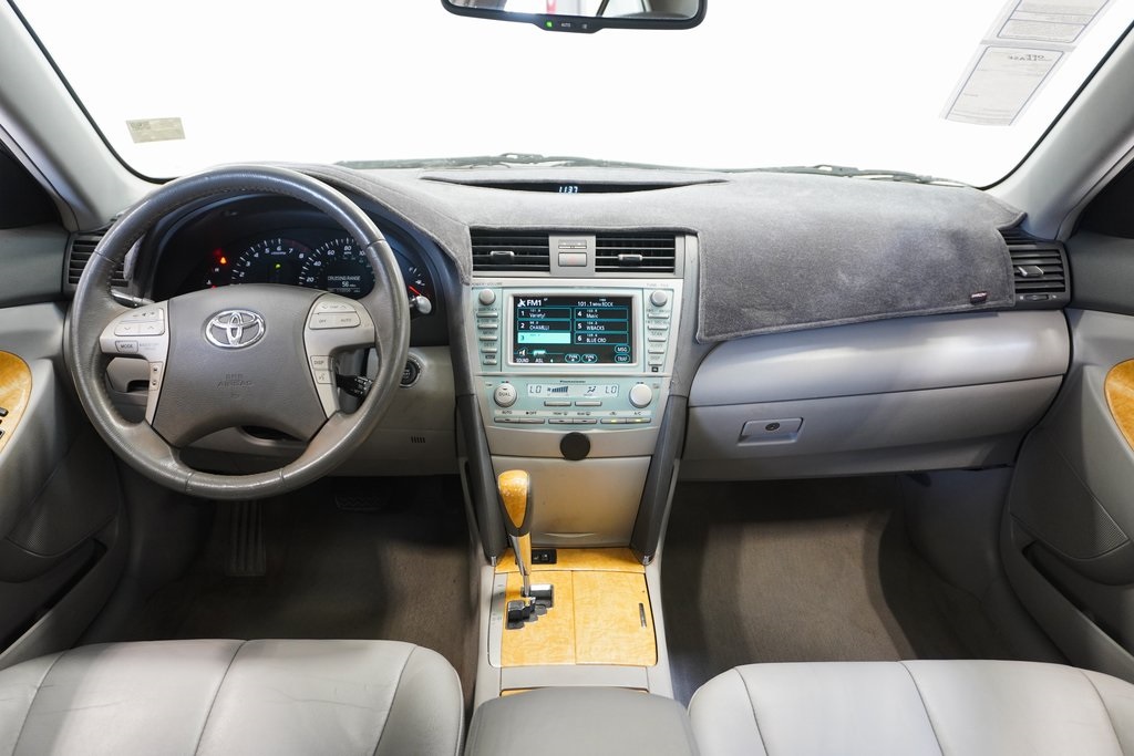 2007 Toyota Camry XLE 14