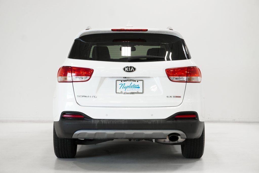 2017 Kia Sorento EX 6