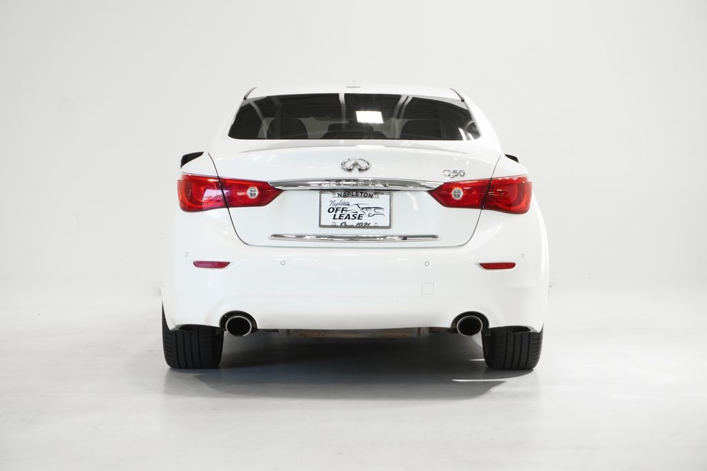 2015 INFINITI Q50 Premium 6