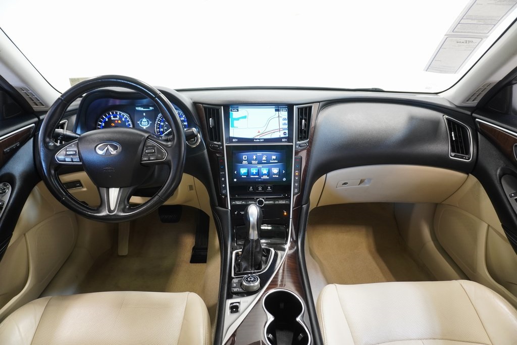 2015 INFINITI Q50 Premium 14