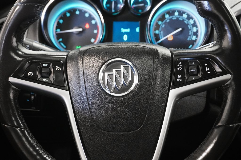 2013 Buick Verano Leather Group 23