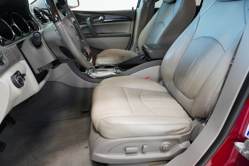 2013 Buick Enclave Leather Group 11