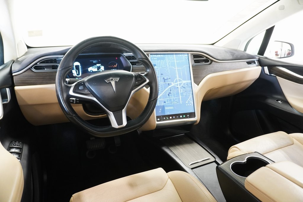 2016 Tesla Model X 90D 18