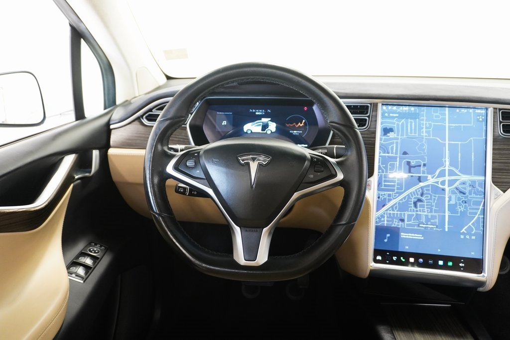 2016 Tesla Model X 90D 19