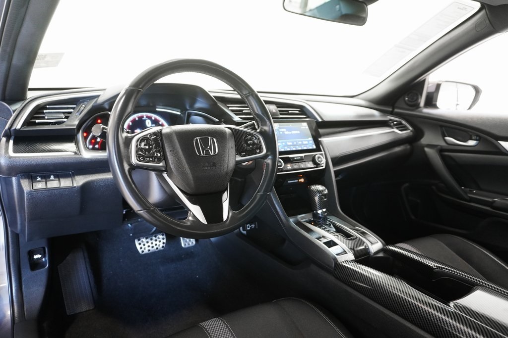 2019 Honda Civic Sport 17