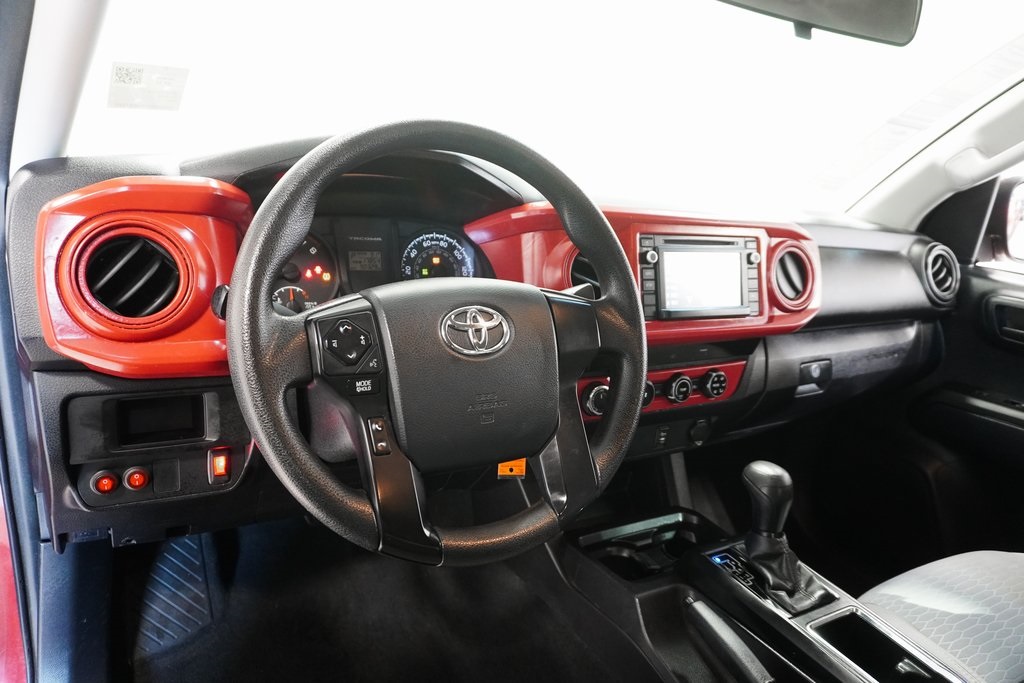 2016 Toyota Tacoma SR 16