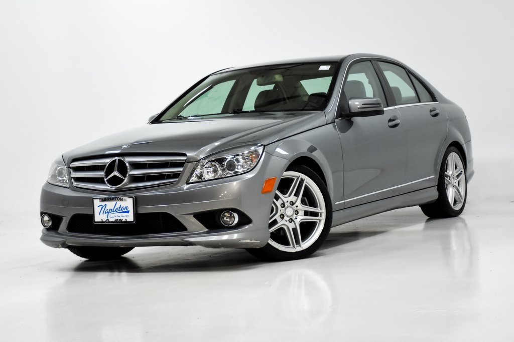 2010 Mercedes-Benz C-Class C 300 1