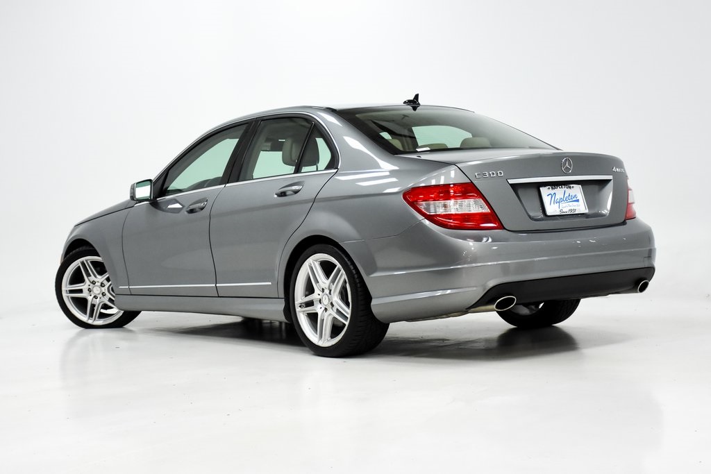 2010 Mercedes-Benz C-Class C 300 25